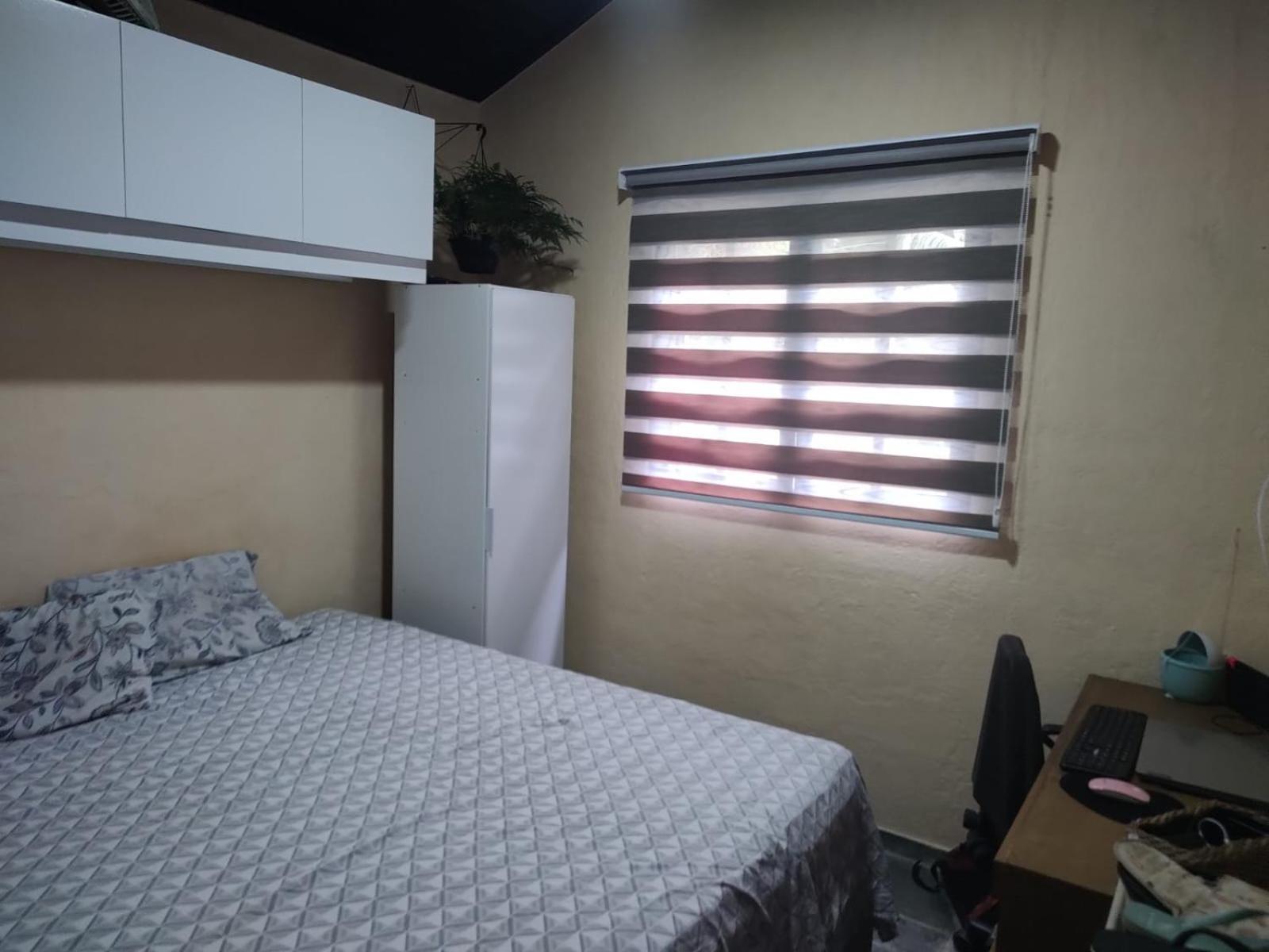 Casa Pereque-mirim, *
